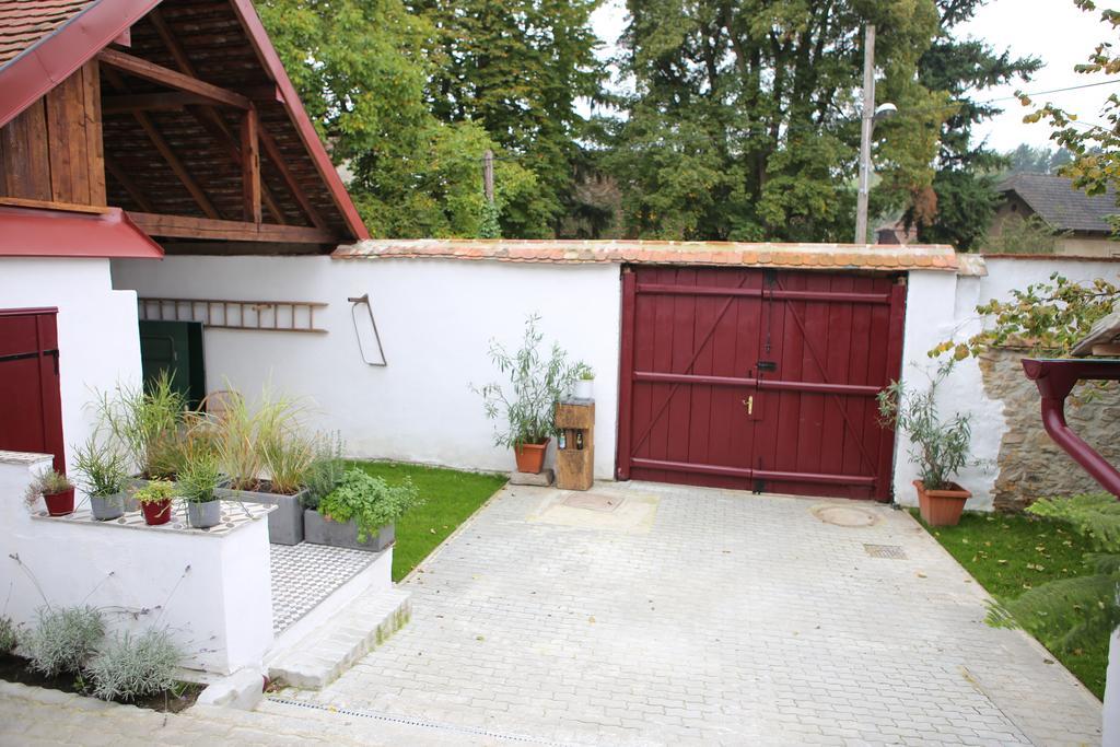Schneiders Ferienhaus Pulkau Стая снимка